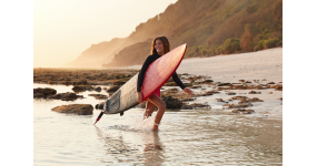 Surfing, kitesurfing czy windsurfing - co wybrać i od czego zacząć?